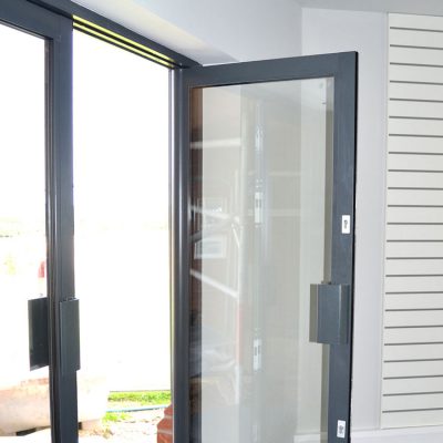 Aluminium Commercial Door