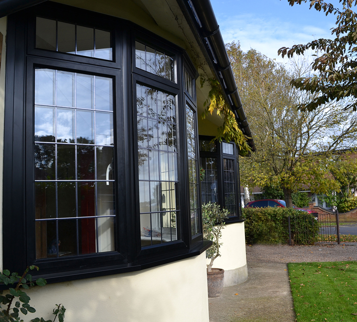 Black Aluminium Bay Windows